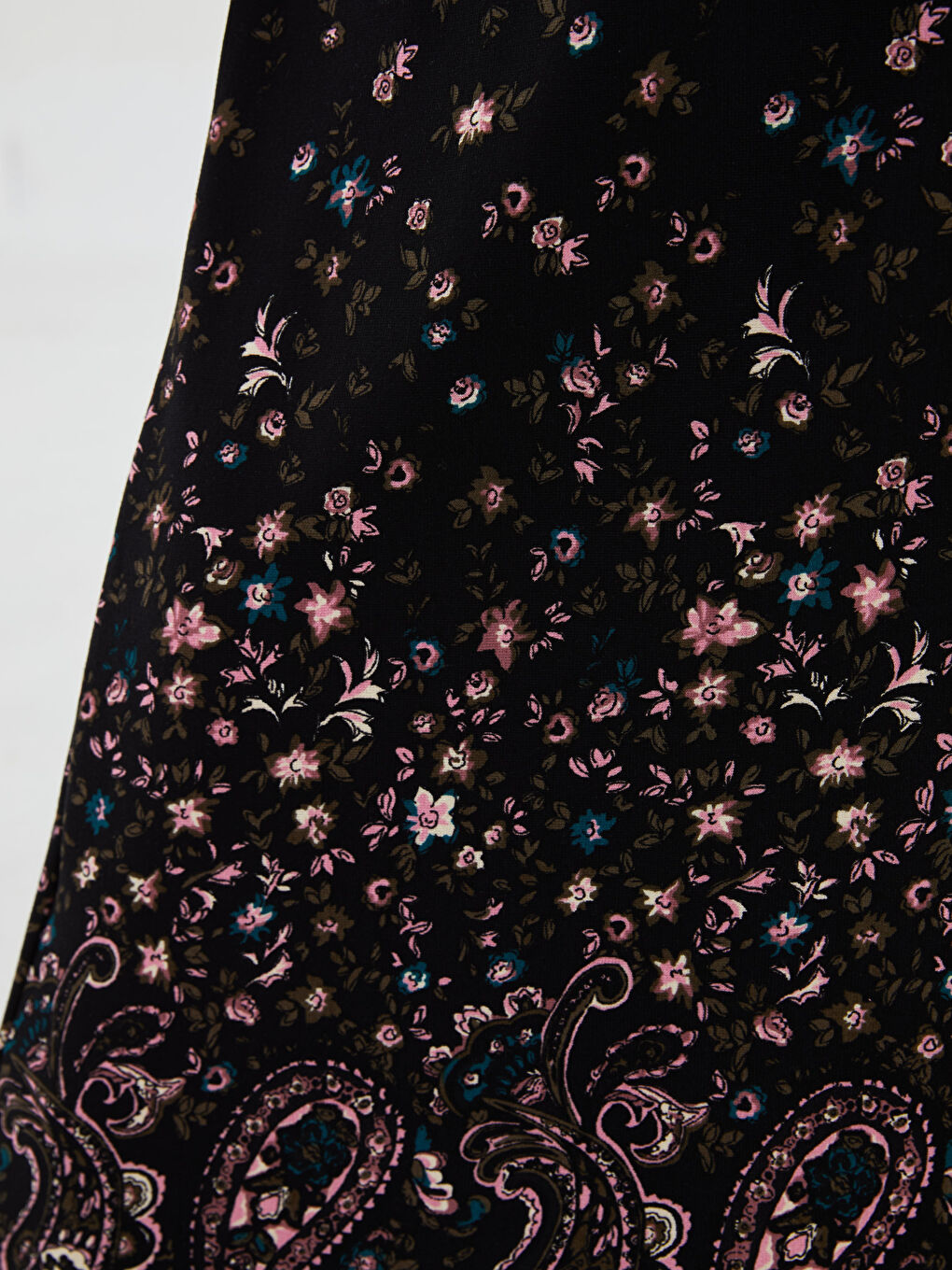 Siyah Beli Lastikli Desenli A Kesim Kadın Etek-3