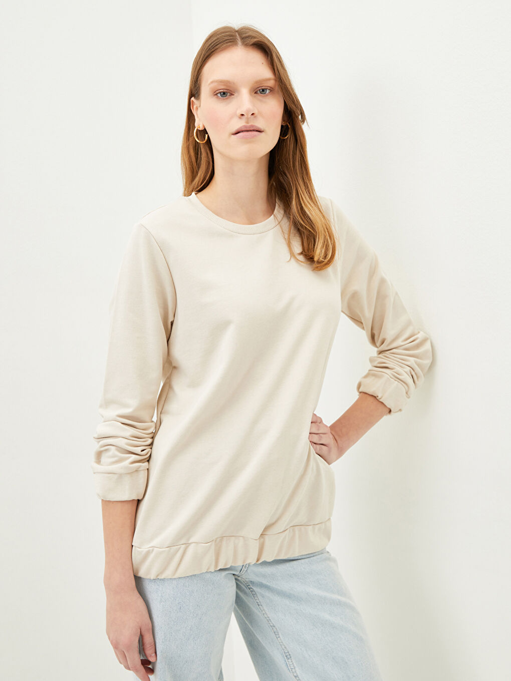 Әйелдерге арналған өрнексіз дөңгелек жағалы ұзын жең свитшот