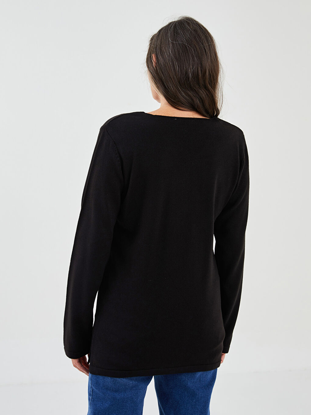 Siyah V Yaka Kendinden Desenli Uzun Kollu Kadın Triko Kazak-4