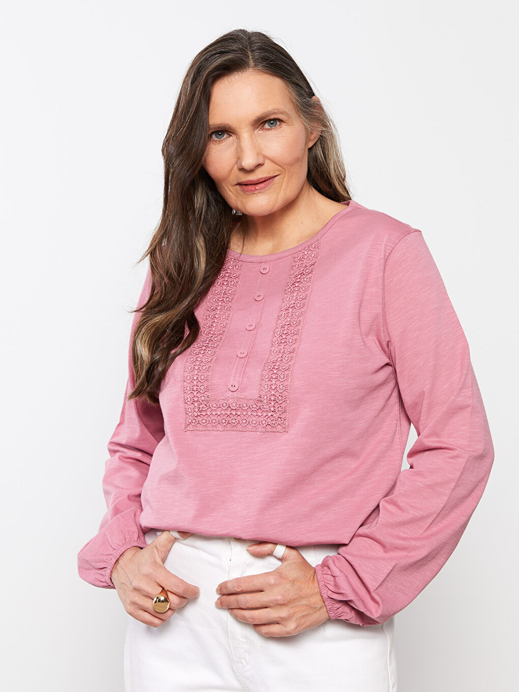 Pembe Bisiklet Yaka Nakışlı Uzun Kollu Pamuklu Kadın Tişört-2