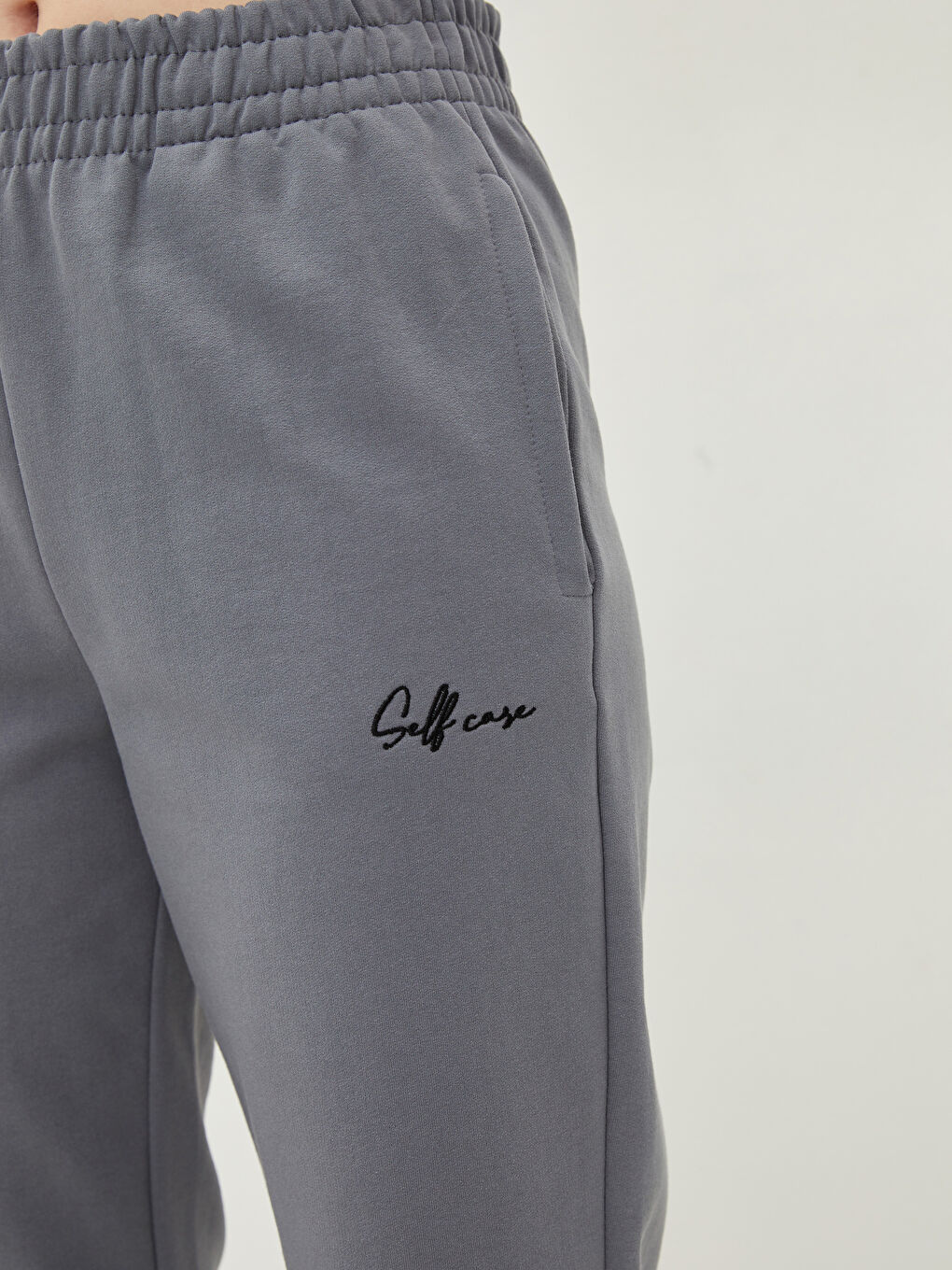 Elastic Waist Slogan Printed Women's Jogger Sweatpants-2