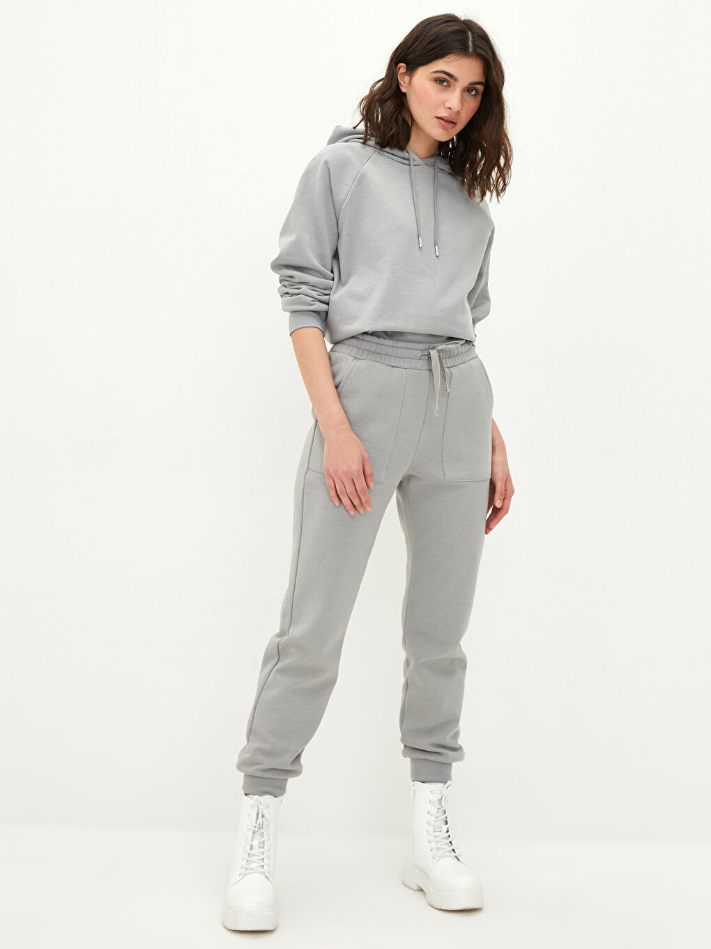 WAIST CORD HOODIE SWEAT DRESS｜CONVERSE TOKYO (コンバース