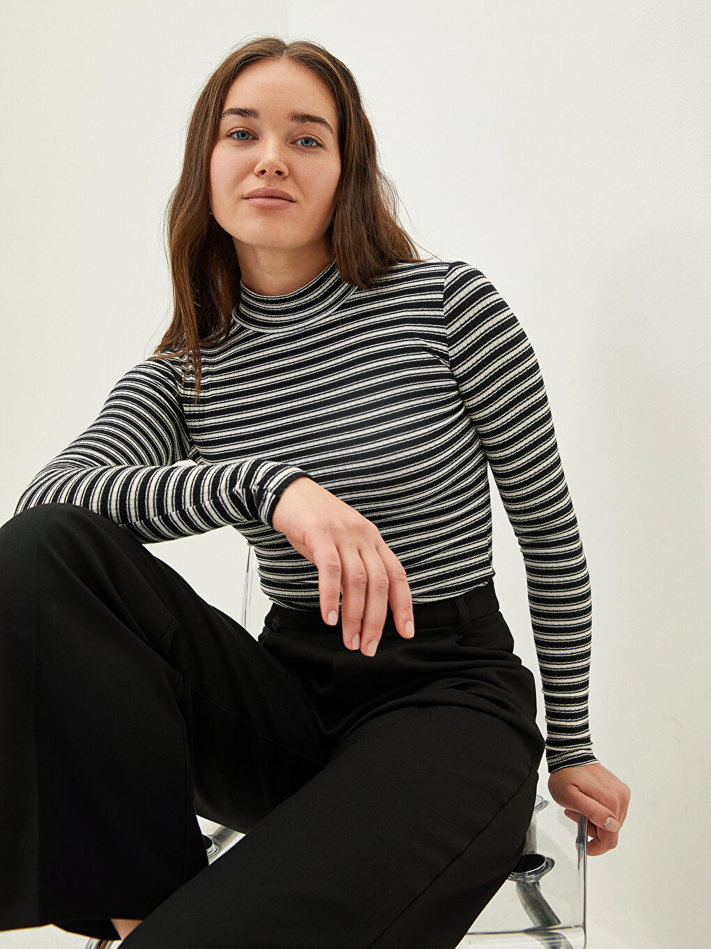 LCWAIKIKI Basic Standing Collar Striped Long Sleeve Camisole Women's T-Shirt -W1IH84Z8-LEG