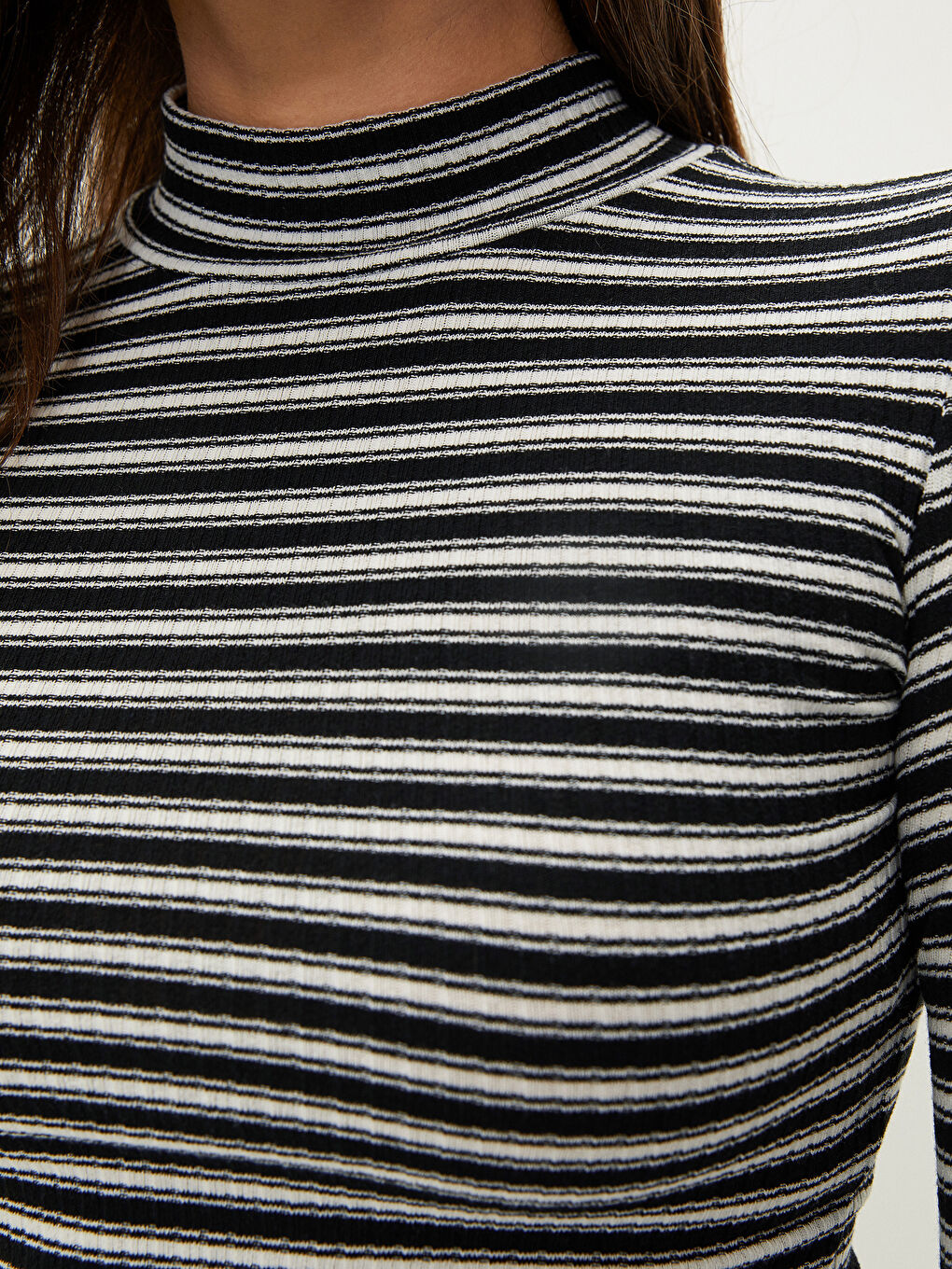 LCWAIKIKI Basic Standing Collar Striped Long Sleeve Camisole Women's T-Shirt -W1IH84Z8-LEG