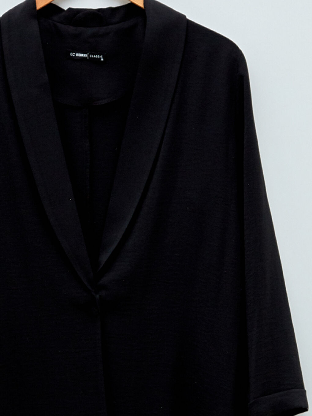 LCWAIKIKI Classic Shawl Collar Straight Long Sleeve Women's Blazer Jacket -W1IH93Z8-CVL