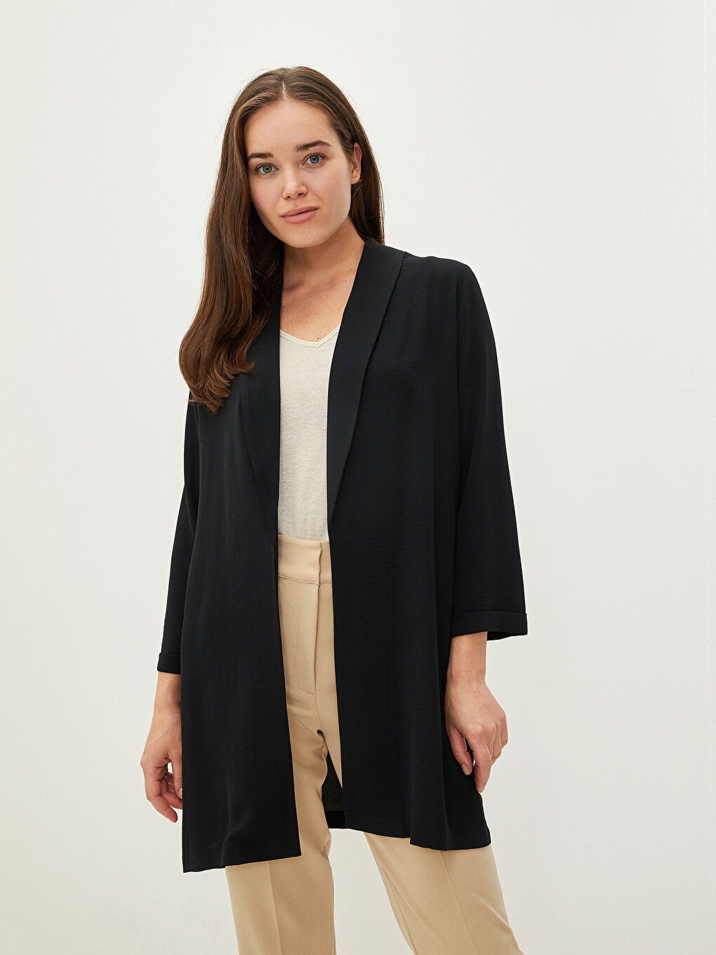 LCWAIKIKI Classic Shawl Collar Straight Long Sleeve Women's Blazer Jacket -W1IH93Z8-CVL