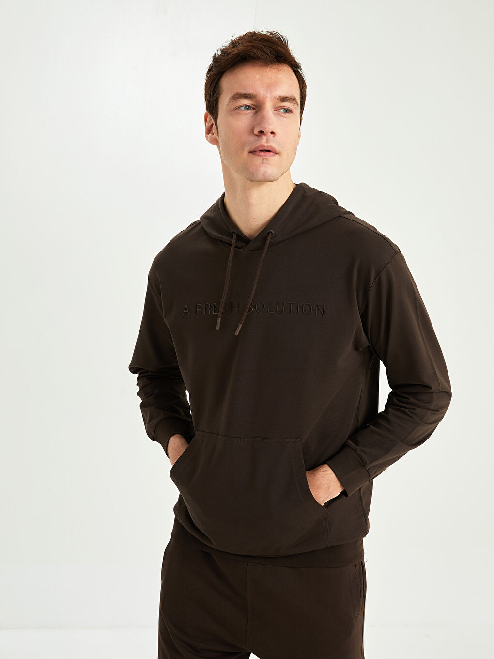 LCWAIKIKI Classic Kahverengi Oversize Uzun Kollu Baskılı Unisex Hoodie - 4