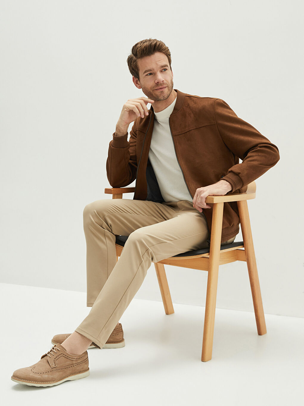 بنطلون تشينو رفيع للرجال-1