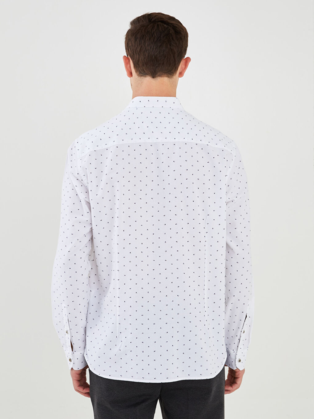 قميص رجالي كم طويل بنقشة بقصة رفيعة-4