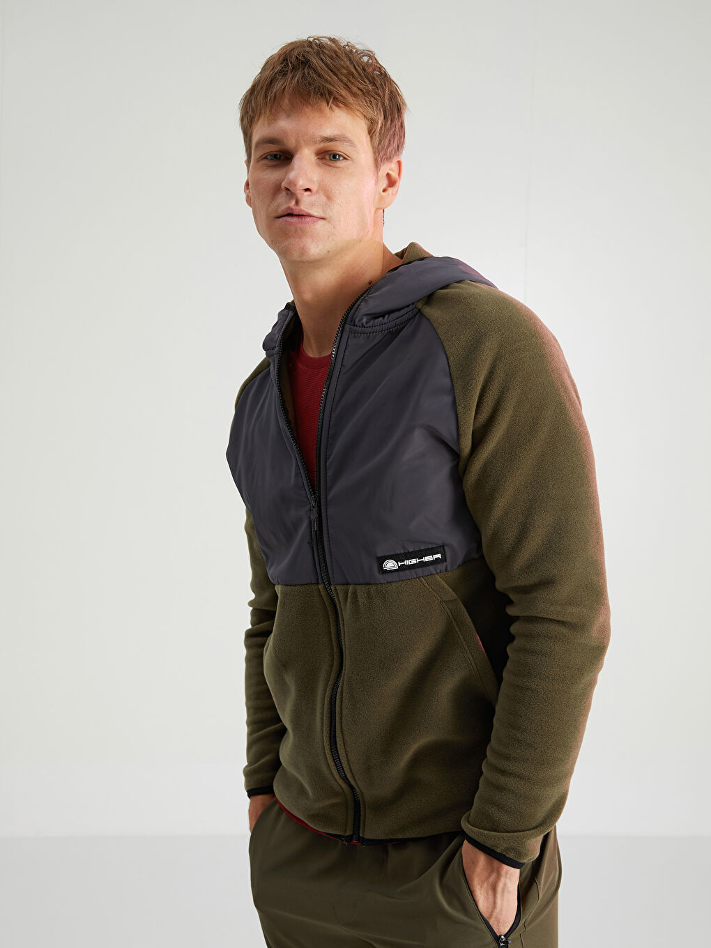 Haki Standart Kalıp Kapüşonlu Erkek Spor Hırka