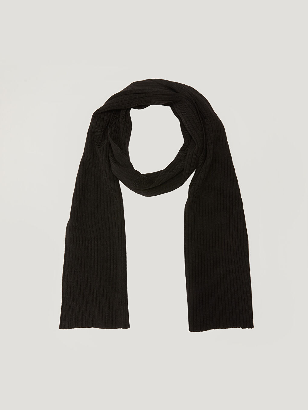 Flexible Knitwear Men's Beret and Scarf-3