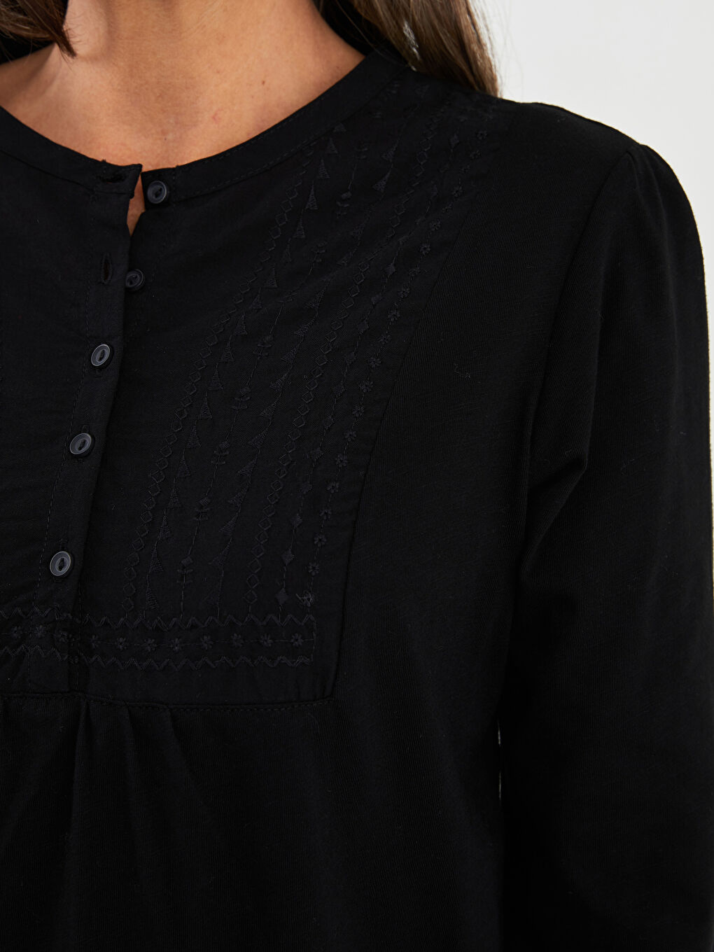 Crew Neck Embroidered Long Sleeve Cotton Women's Blouse-4