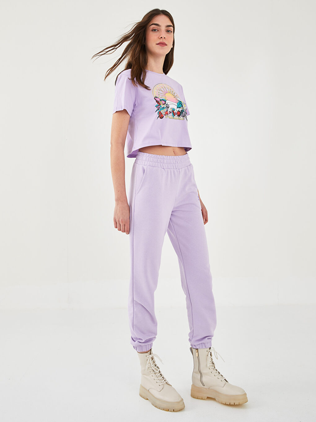 Lila Bisiklet Yaka Baskılı Kısa Kollu Pamuklu Crop Kadın Tişört-2