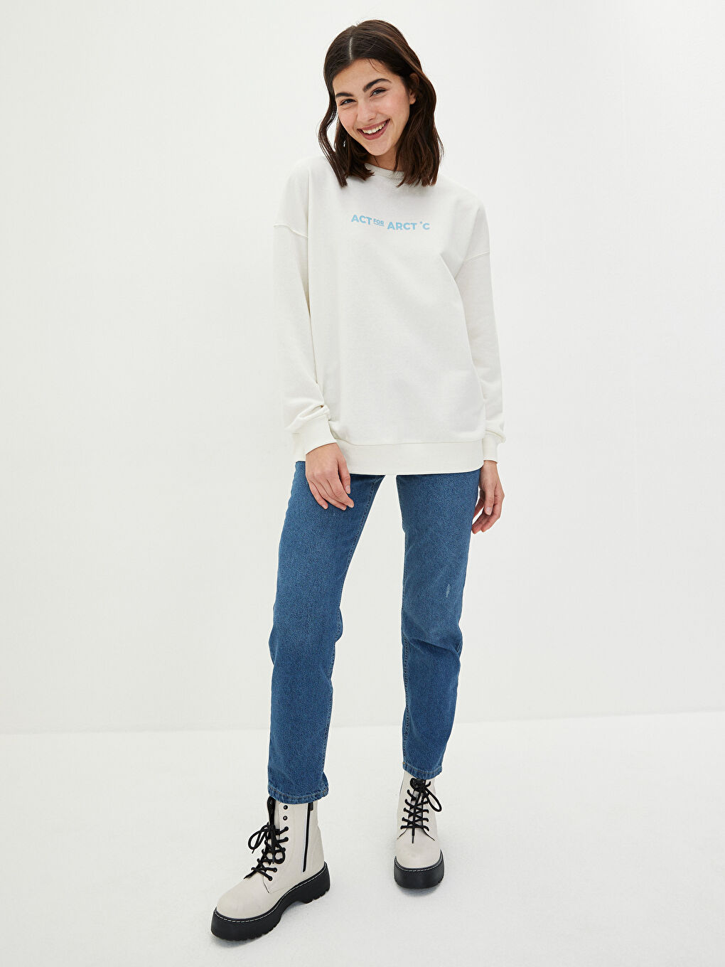 LCW Vision Crew Neck Printed Long Sleeve Women's Sweatshirt