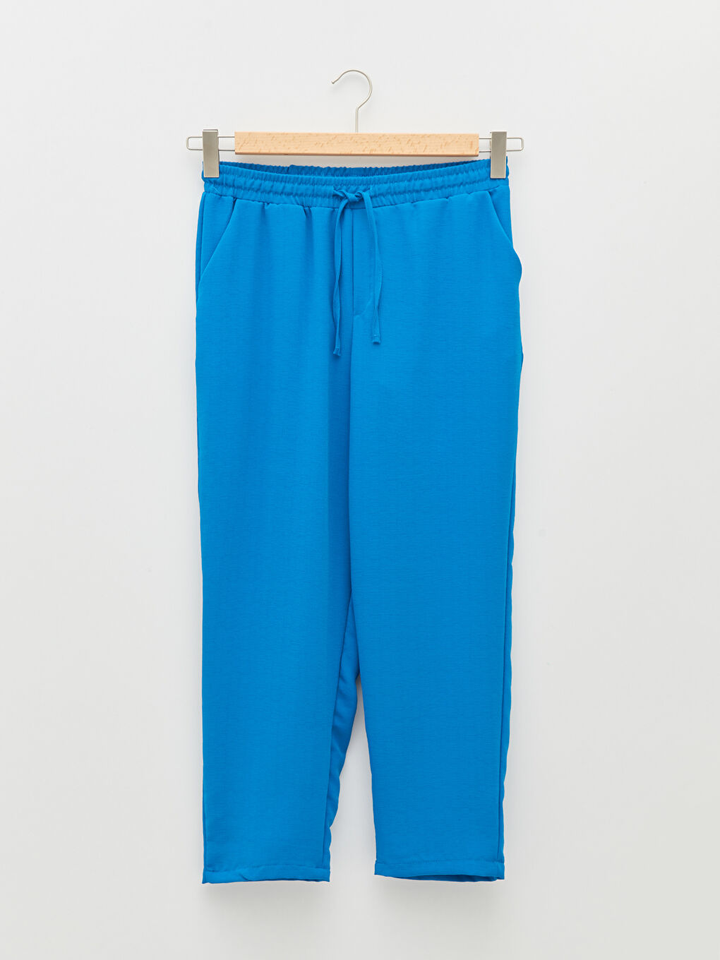 Mavi Beli Lastikli Düz Cep Detaylı Medine İpeği Kumaş Kadın Pantolon-5