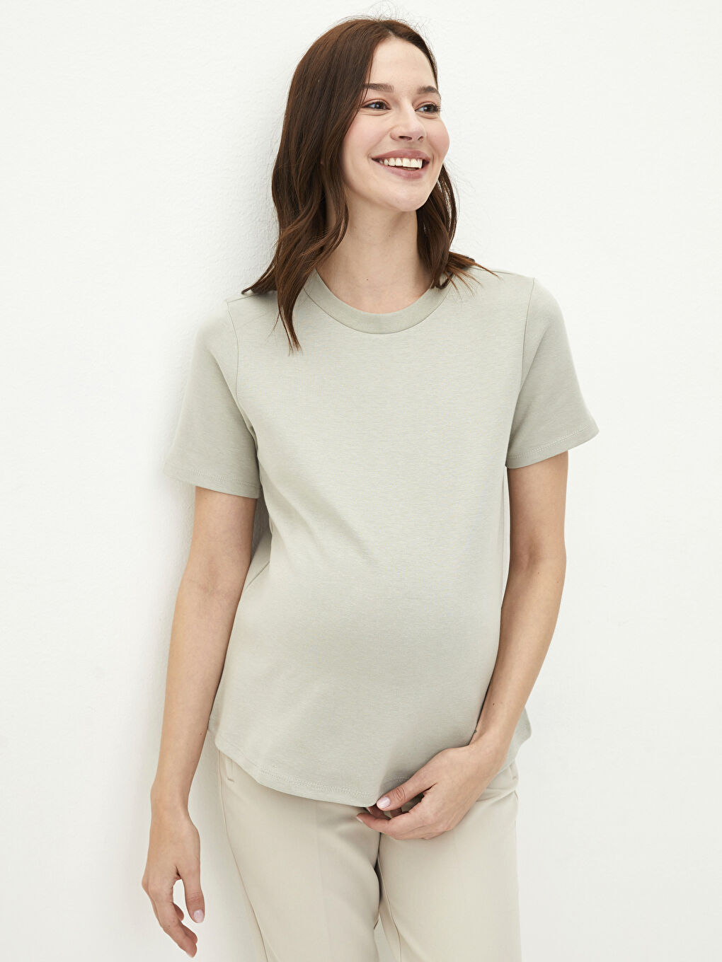 Gri Bisiklet Yaka Düz Kısa Kollu Hamile Tişört-2