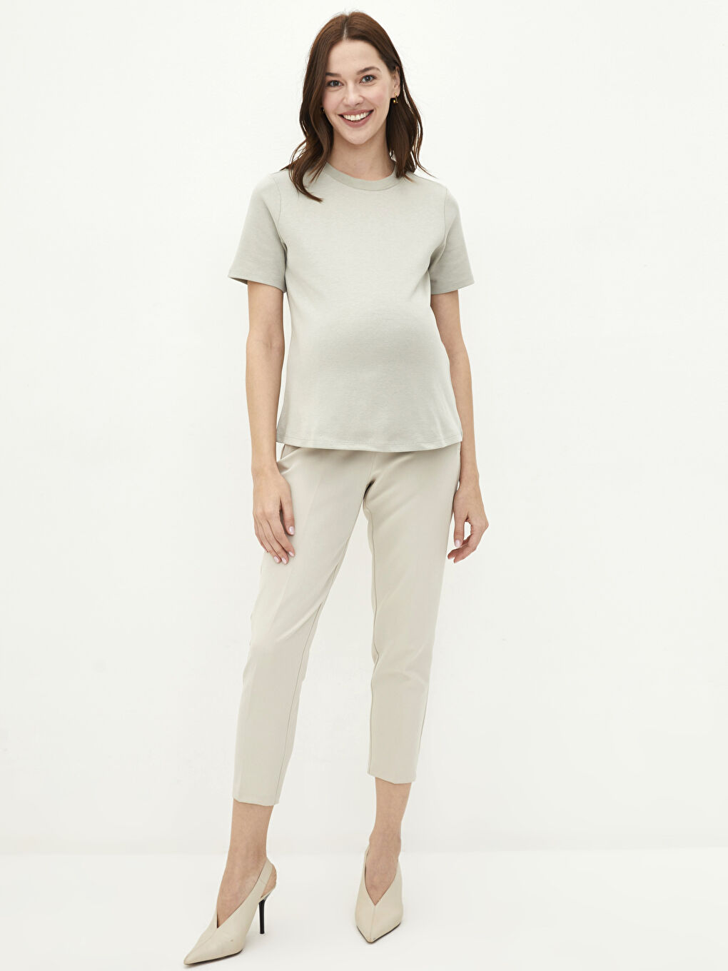 Gri Bisiklet Yaka Düz Kısa Kollu Hamile Tişört-4