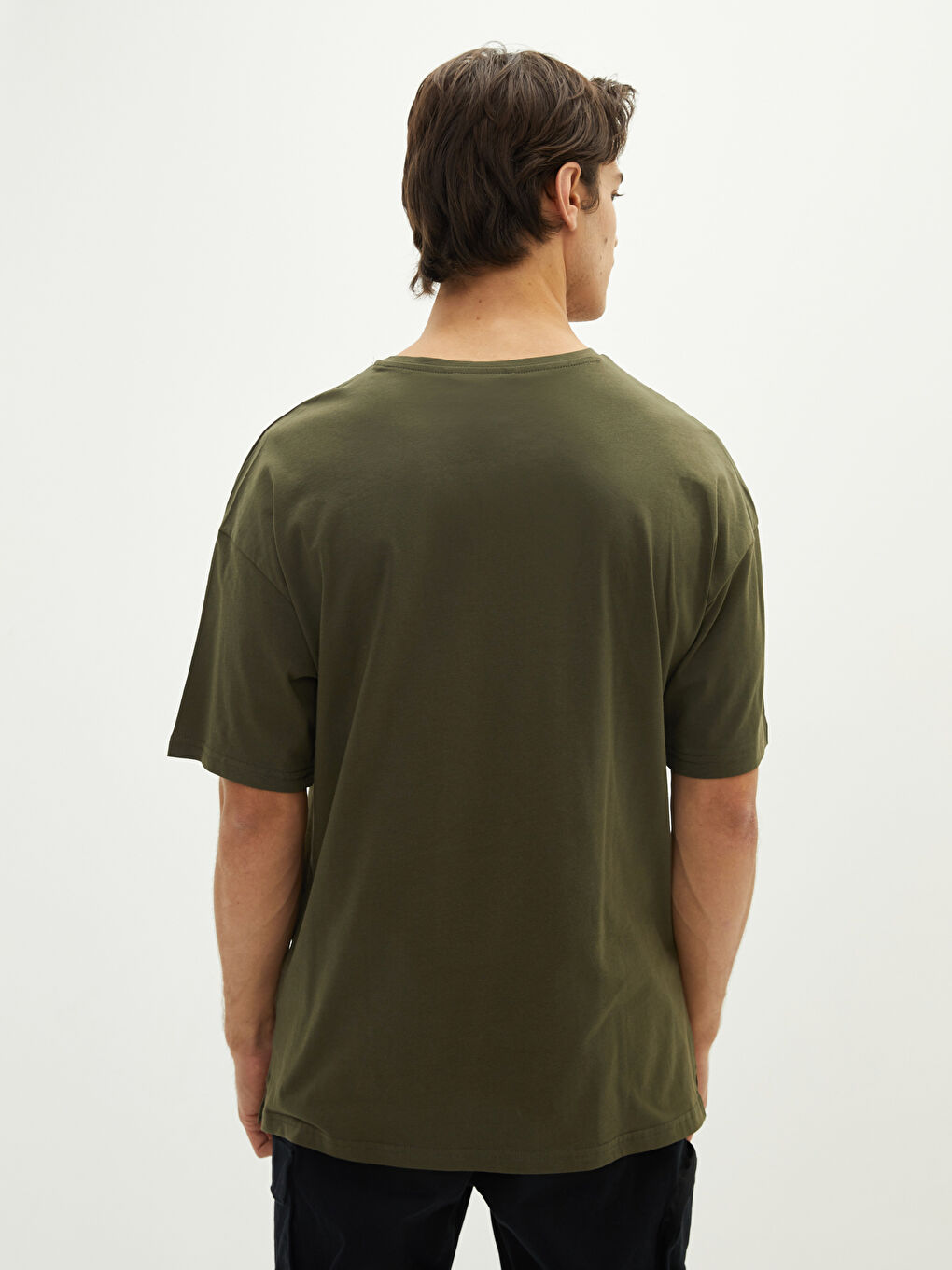 Haki Bisiklet Yaka Kısa Kollu Basic Penye Erkek Tişört-4