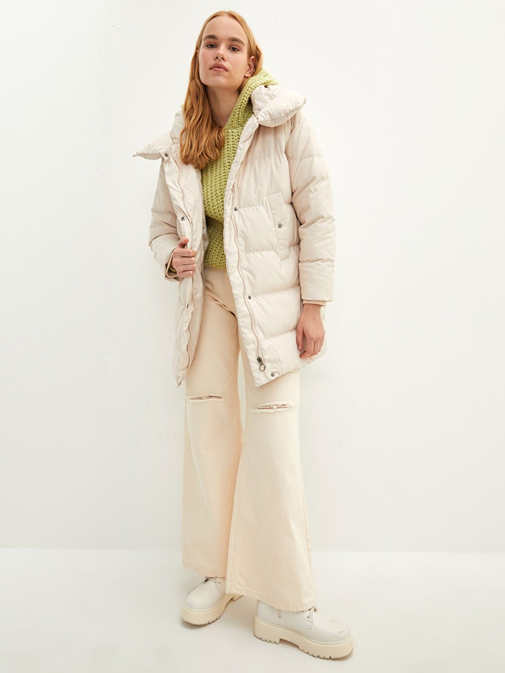 LCW Vision Hooded Collar Straight Long Sleeve Pocket Detailed Women's Down Coat -W1IO96Z8-RYS