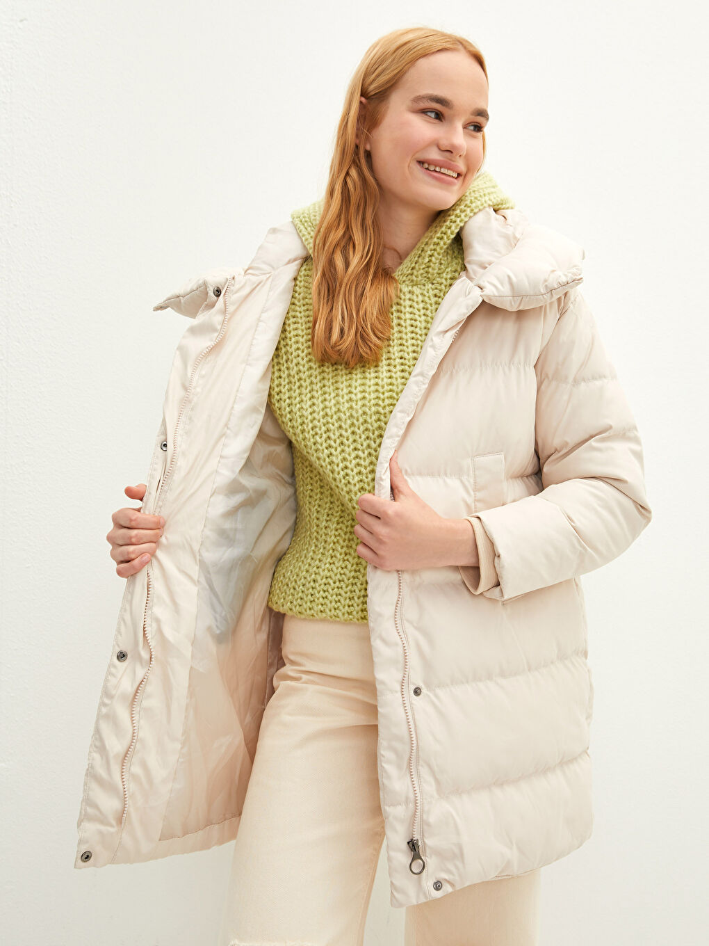 LCW Vision Hooded Collar Straight Long Sleeve Pocket Detailed Women's Down Coat -W1IO96Z8-RYS