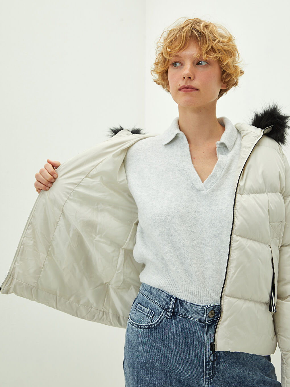 Hooded Collar Fur Detailed Long Sleeve Women's Down Coat-2