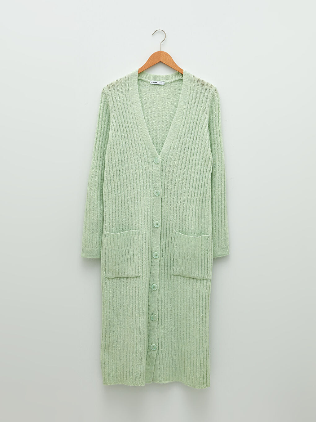 LCWAIKIKI Classic V Neck Women's Knitwear Cardigan -W1IP02Z8-FYU
