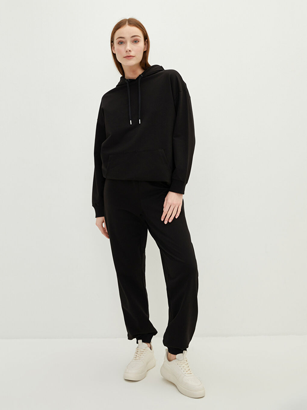 LCW Modest Women's Elasticated Waist Plain Jogger Sweatpants -W1IP23Z8-RQN