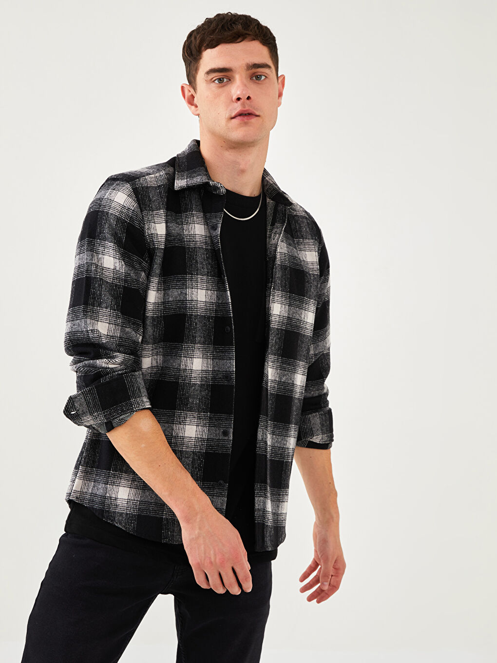 Veste Chemise en Flanelle Écossaise à Manches Longues Coupe Régulière pour Hommes-1