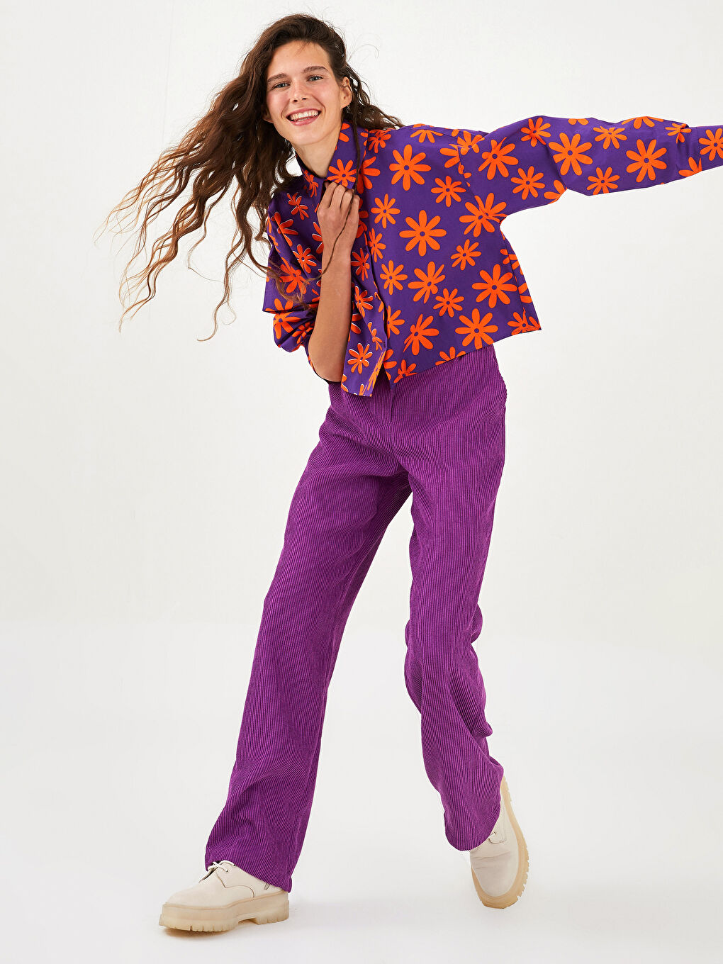 Front Button Closure Floral Long Sleeve Poplin Women's Shirt-2