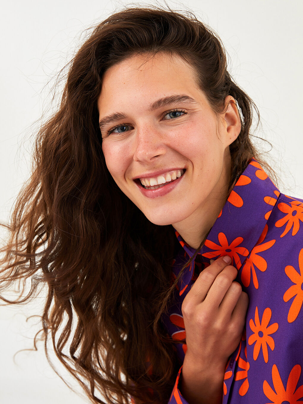 Front Button Closure Floral Long Sleeve Poplin Women's Shirt-3