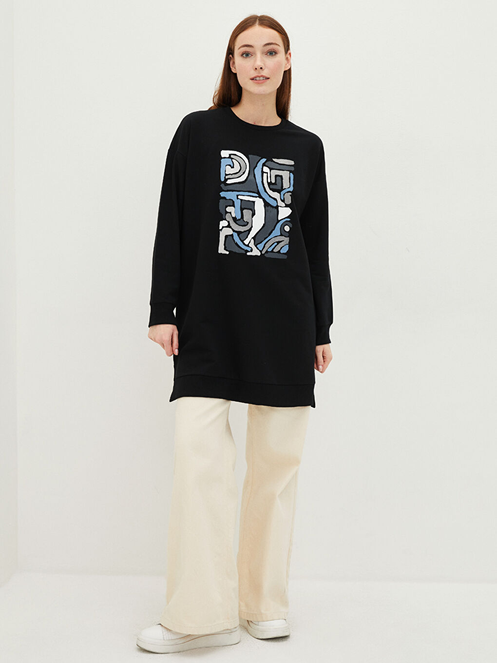 Siyah Bisiklet Yaka Baskılı Uzun Kollu Kadın Sweatshirt Tunik-1