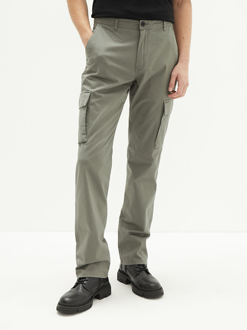 Loose Fit Gabardine Men's Trousers-6