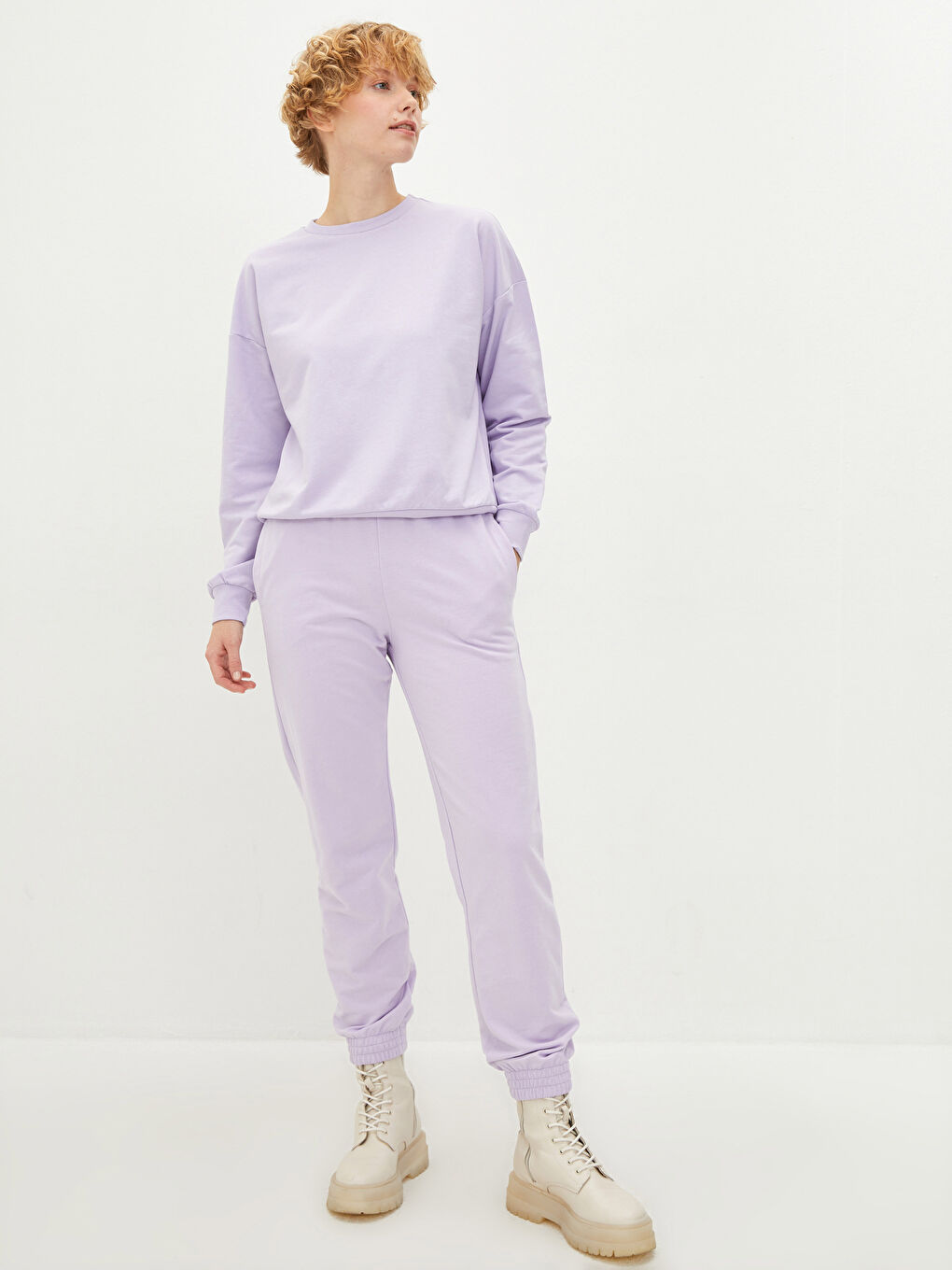 LCW Vision Jogginghose für Damen mit elastischem Bund, regulärer Passform und Taschen -W1IR04Z8-G0W