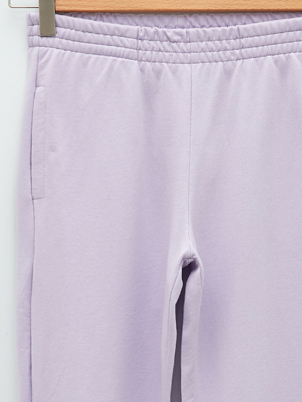 LCW Vision Jogginghose für Damen mit elastischem Bund, regulärer Passform und Taschen -W1IR04Z8-G0W