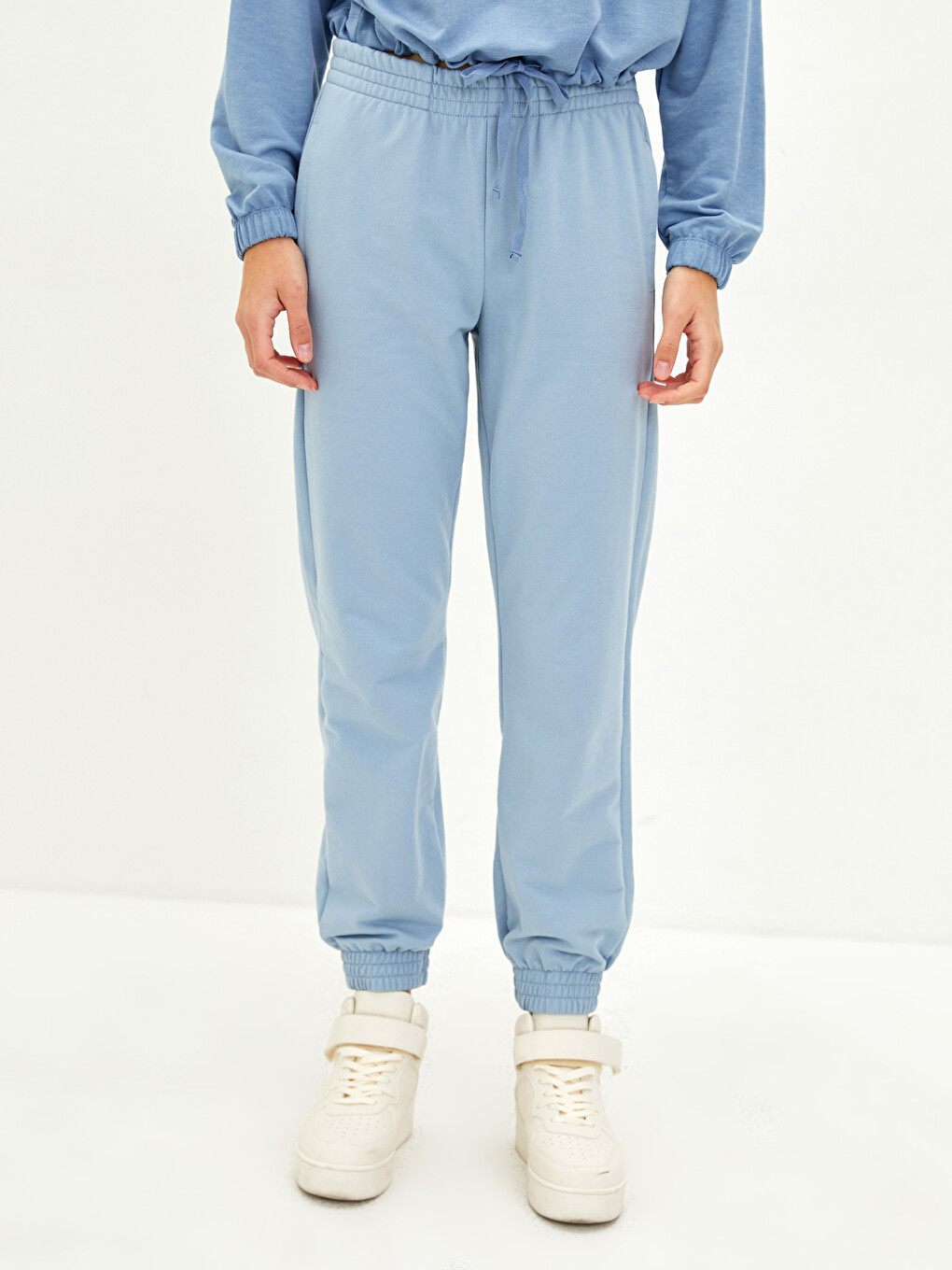 Elastic Waist Regular Pocket Detailed Women's Jogger Sweatpants-3