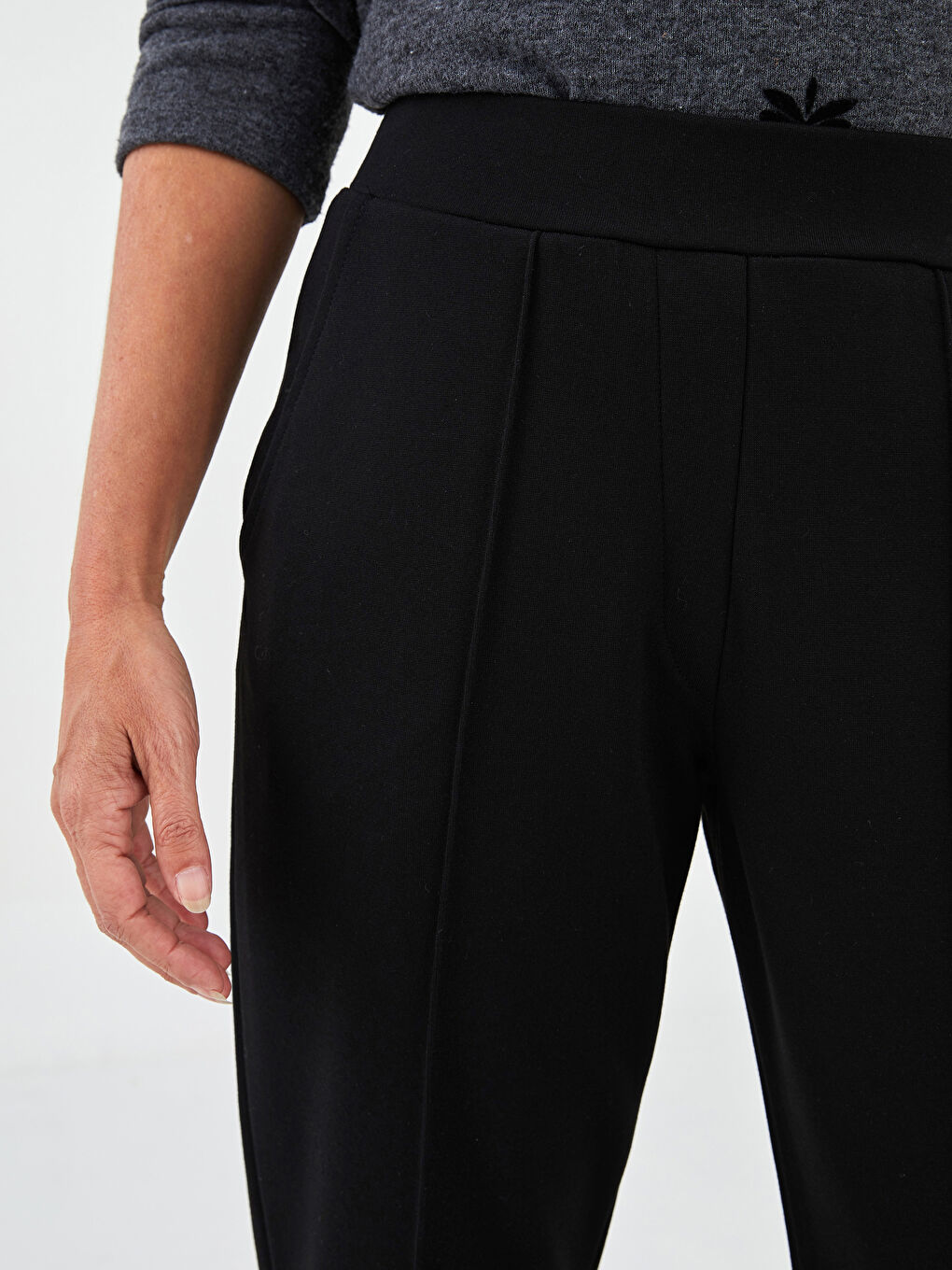 LCW Grace Elastic Waist Straight Ponte Fabric Women's Trousers -W1IR63Z8-CVL