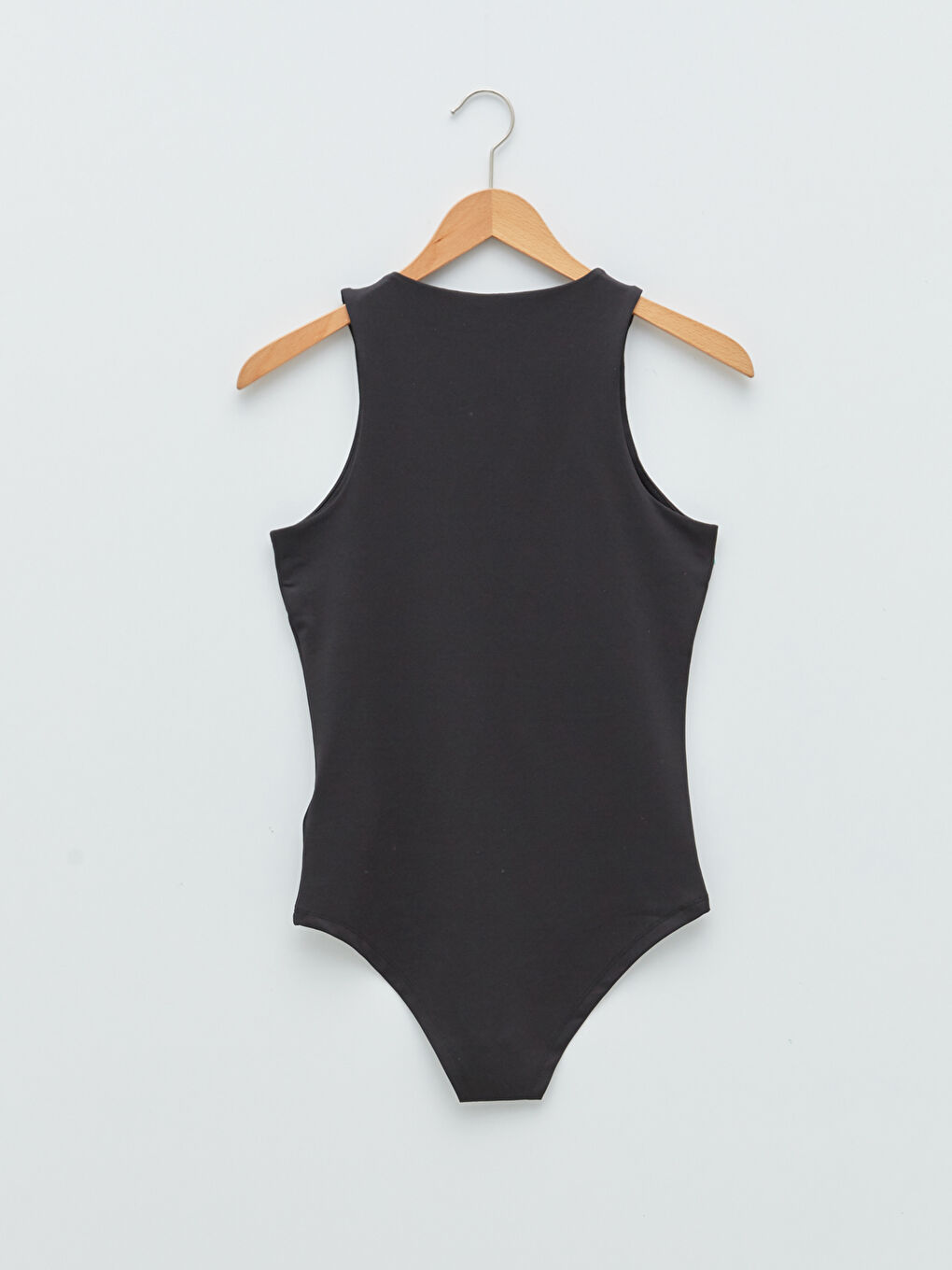 LCWAIKIKI Basic Yeni Siyah Bisiklet Yaka Düz Kolsuz Çıt Çıtlı Kadın Bodysuit - 8