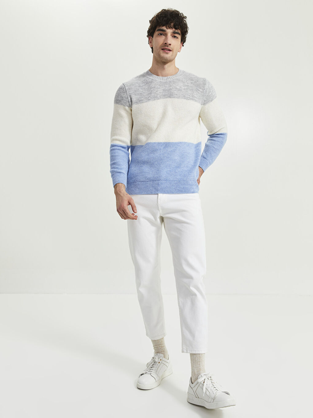 Crew Neck Long Sleeve Color Block Men's Knitwear Sweater-2