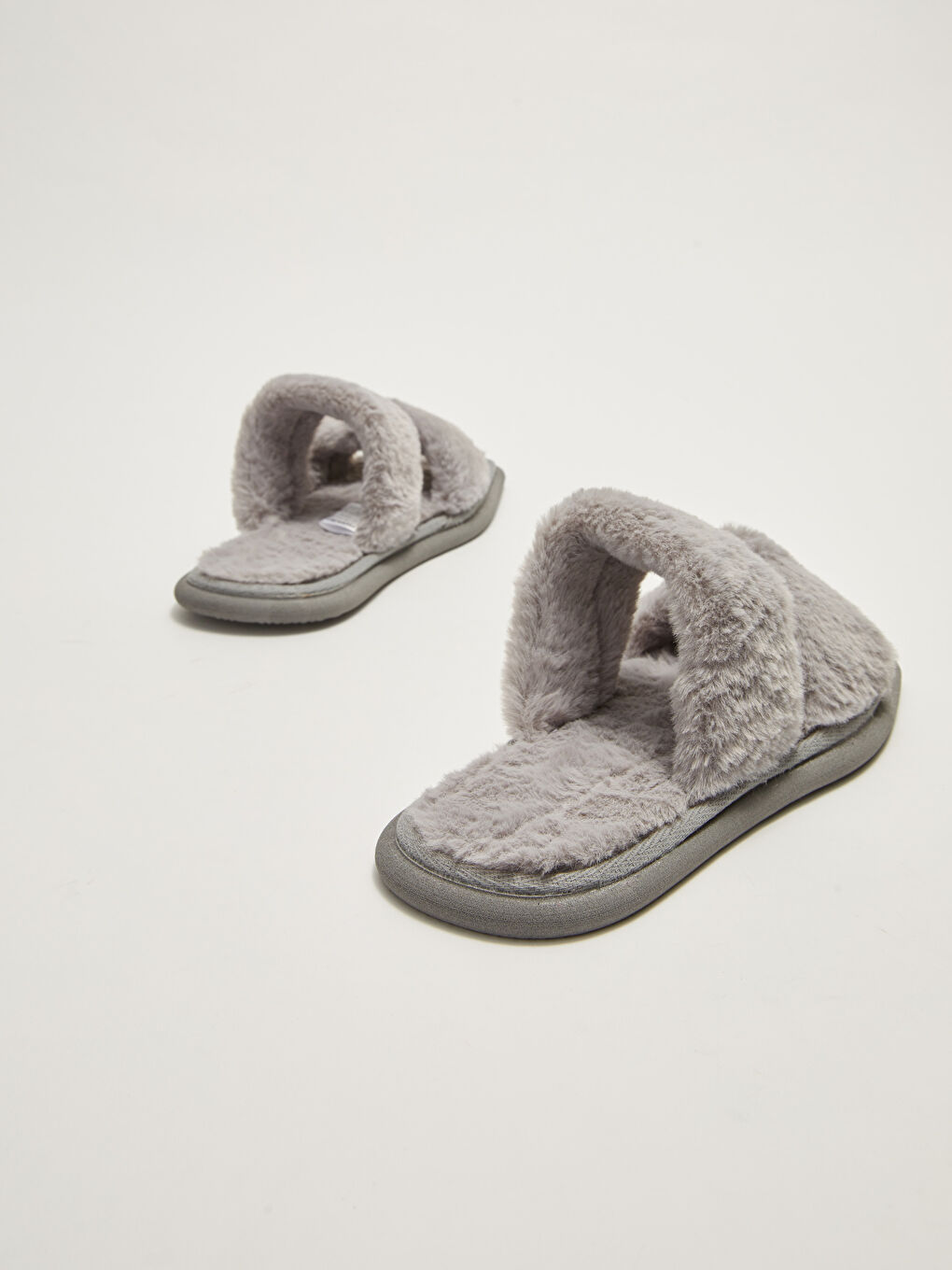 Gri Çift Bantlı Pelüş Kadın Ev Terliği-4