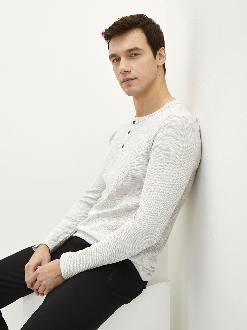 Gri Bisiklet Yaka Uzun Kollu Erkek Pijama Üst