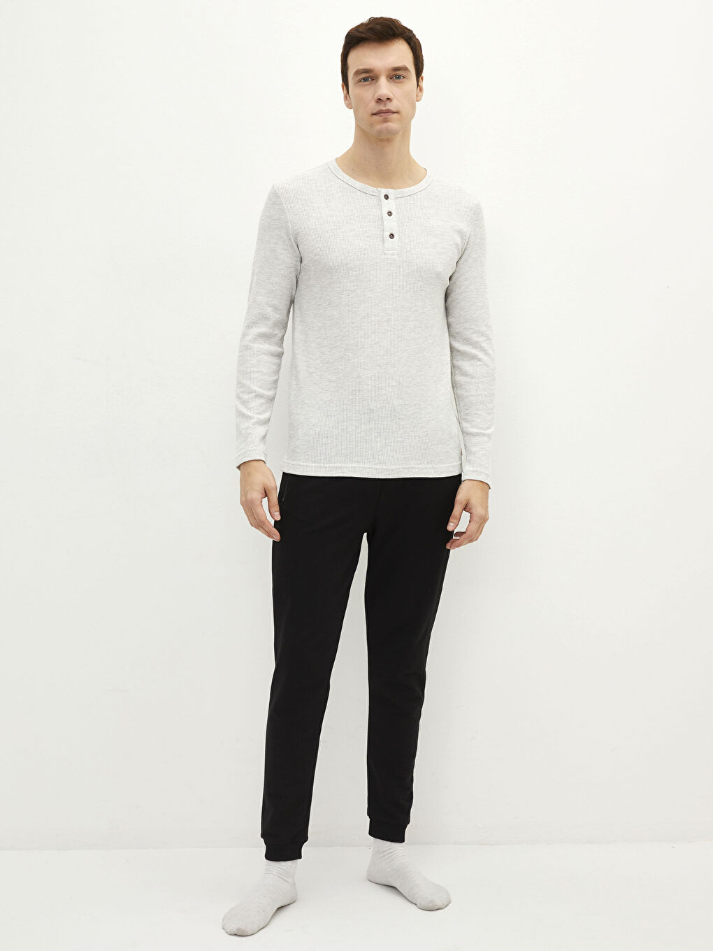 Gri Bisiklet Yaka Uzun Kollu Erkek Pijama Üst-3