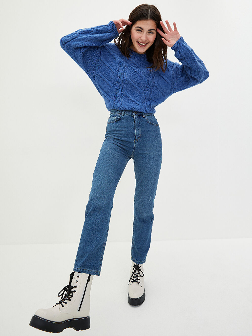 İndigo Yüksek Bel Straight Fit Cep Detaylı Kadın Rodeo Jean Pantolon