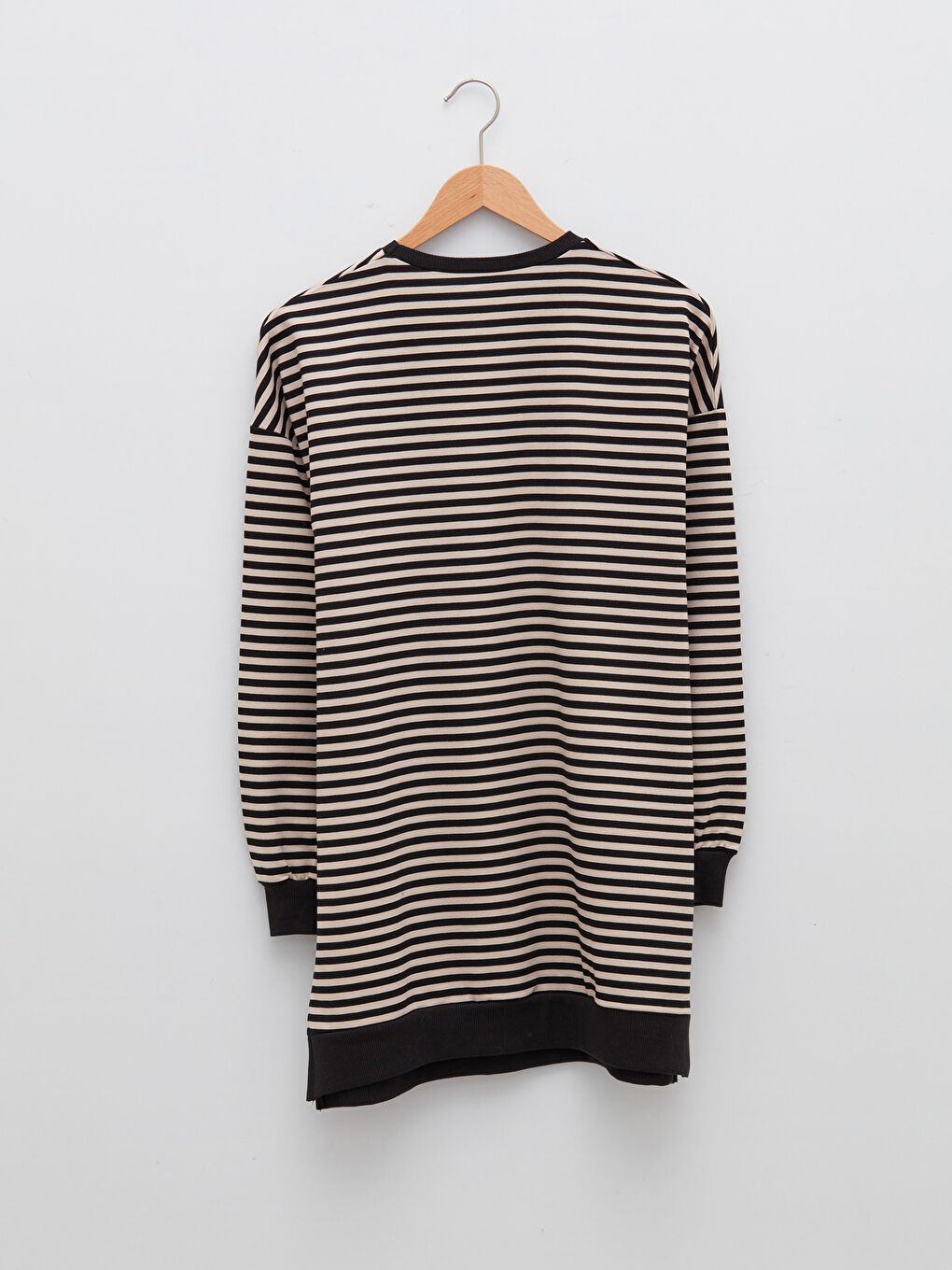 Полосатый оверсайз женский свитшот-туника-6