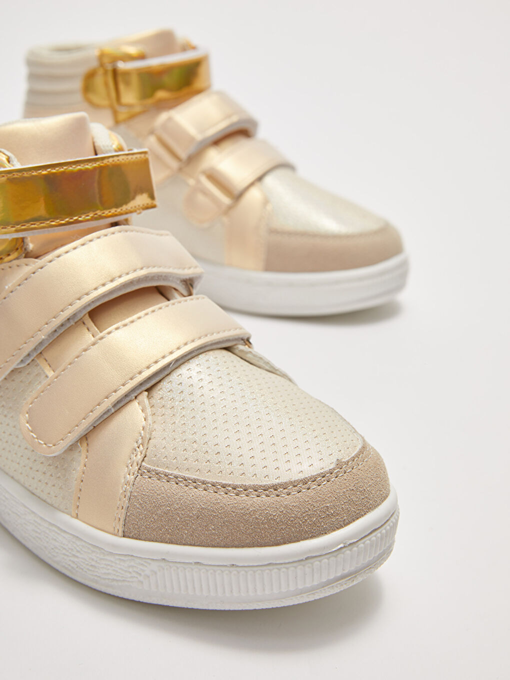 LCW STEPS Sneakers im Lederlook für Mädchen mit Klettverschluss und Klettverschluss -W1IT89Z4-SCM