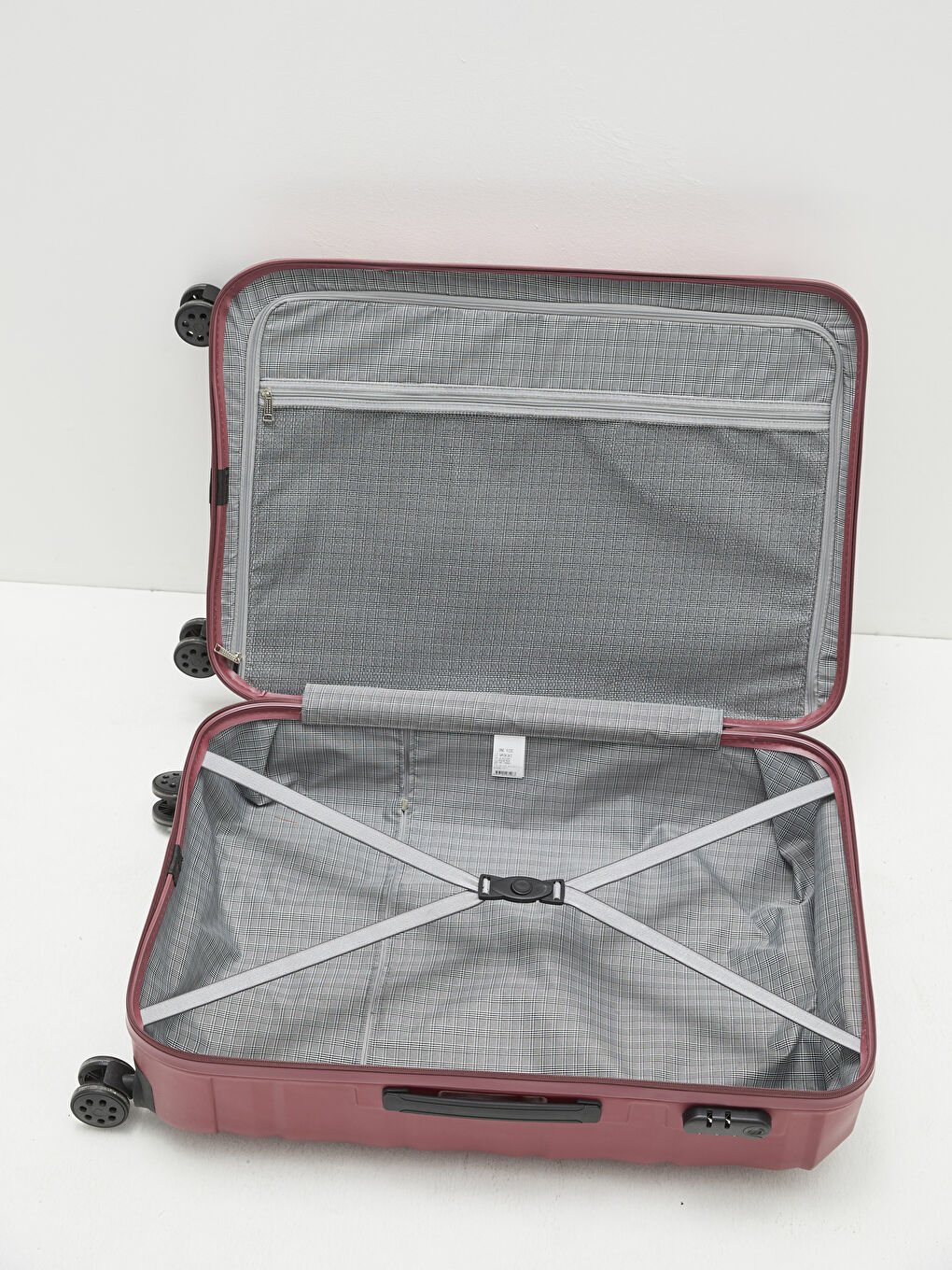 Küçük Boy Çekme Mekanizmalı Valiz-3