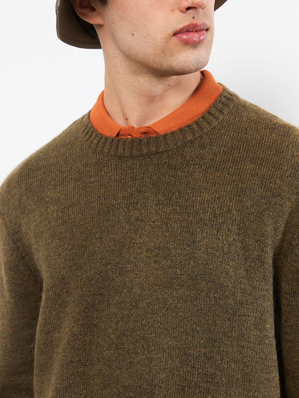 Ерлерге арналған трикотаж ұзын жеңді дөңгелек жағалы жемпір-3