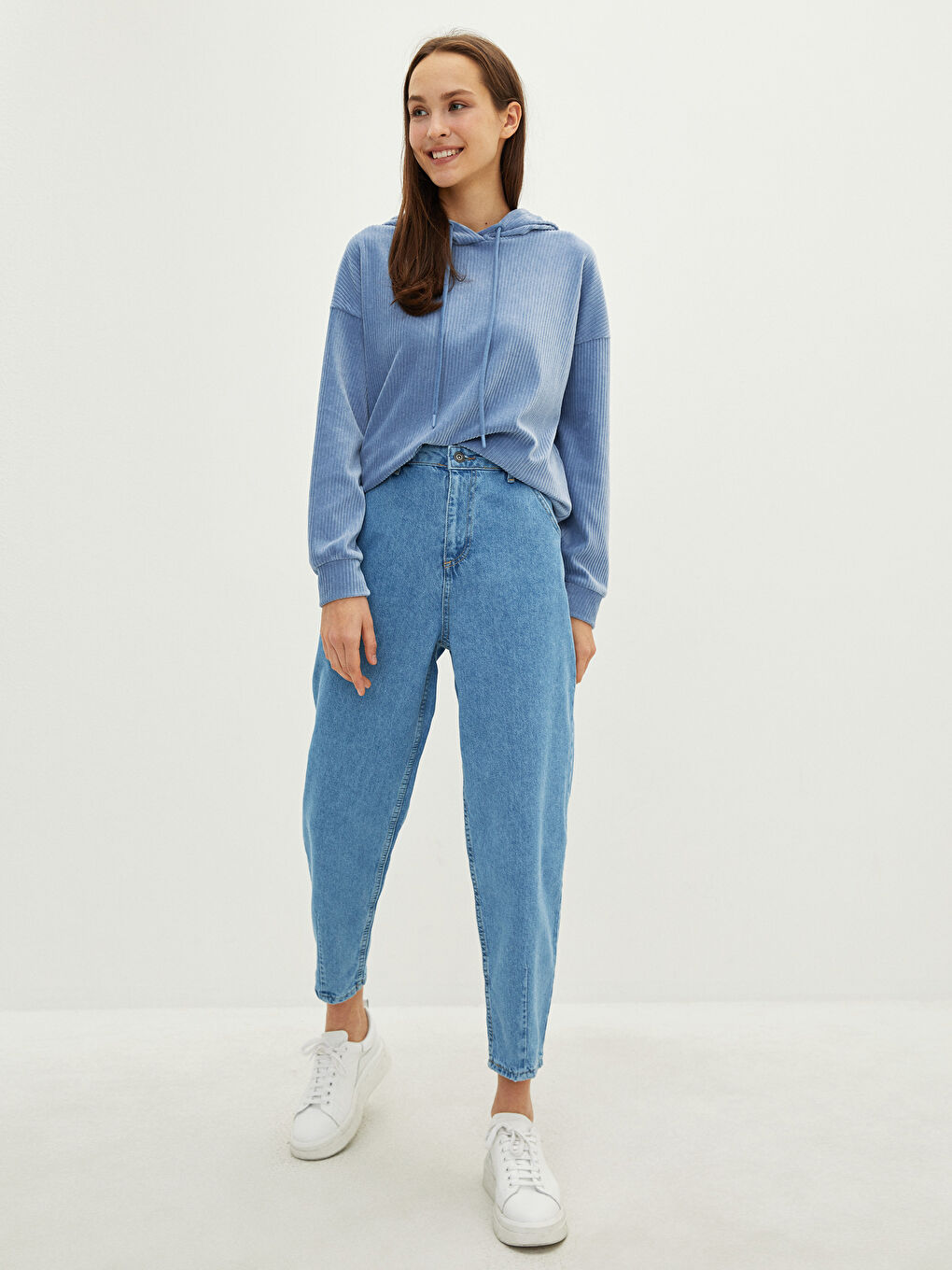 İndigo Yüksek Bel Rahat Kalıp Cep Detaylı Rodeo Kadın Jean Pantolon-1