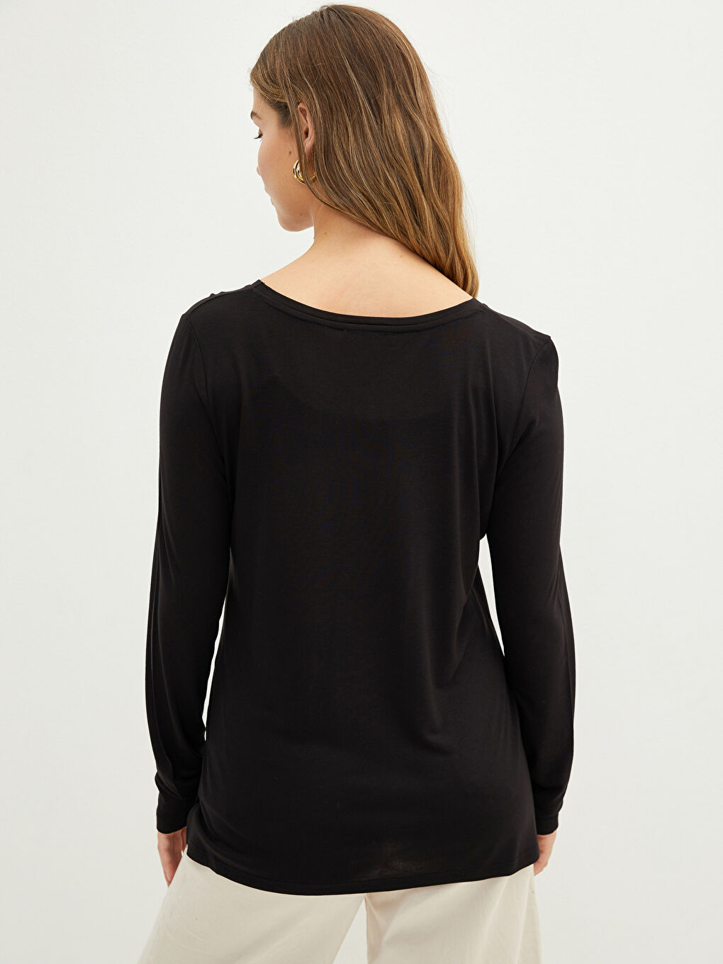 Plus Size V-Neck Straight Long Sleeve Viscose Female T-Shirt-3