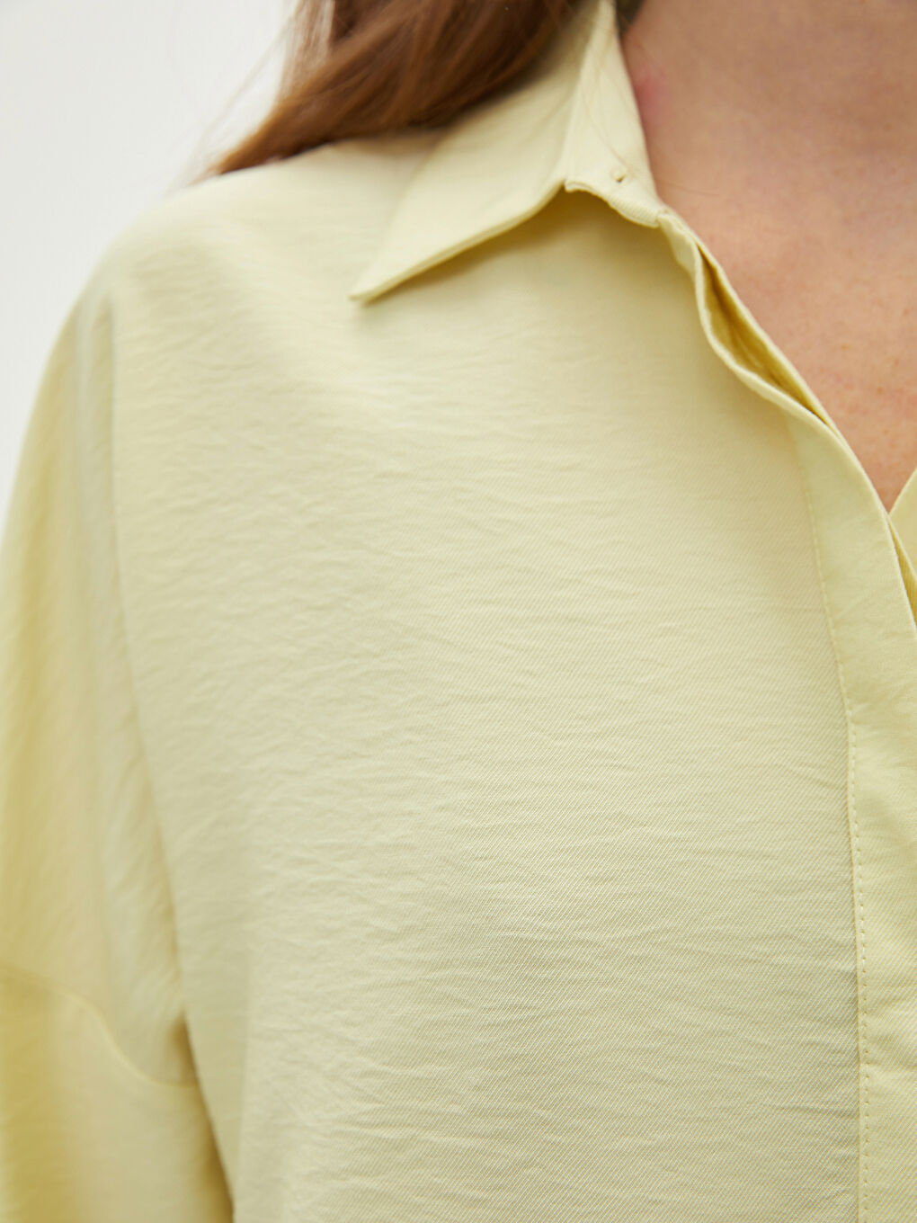 Chemise Femme à Manches Courtes Droite avec Fermeture à Boutons sur le Devant-3