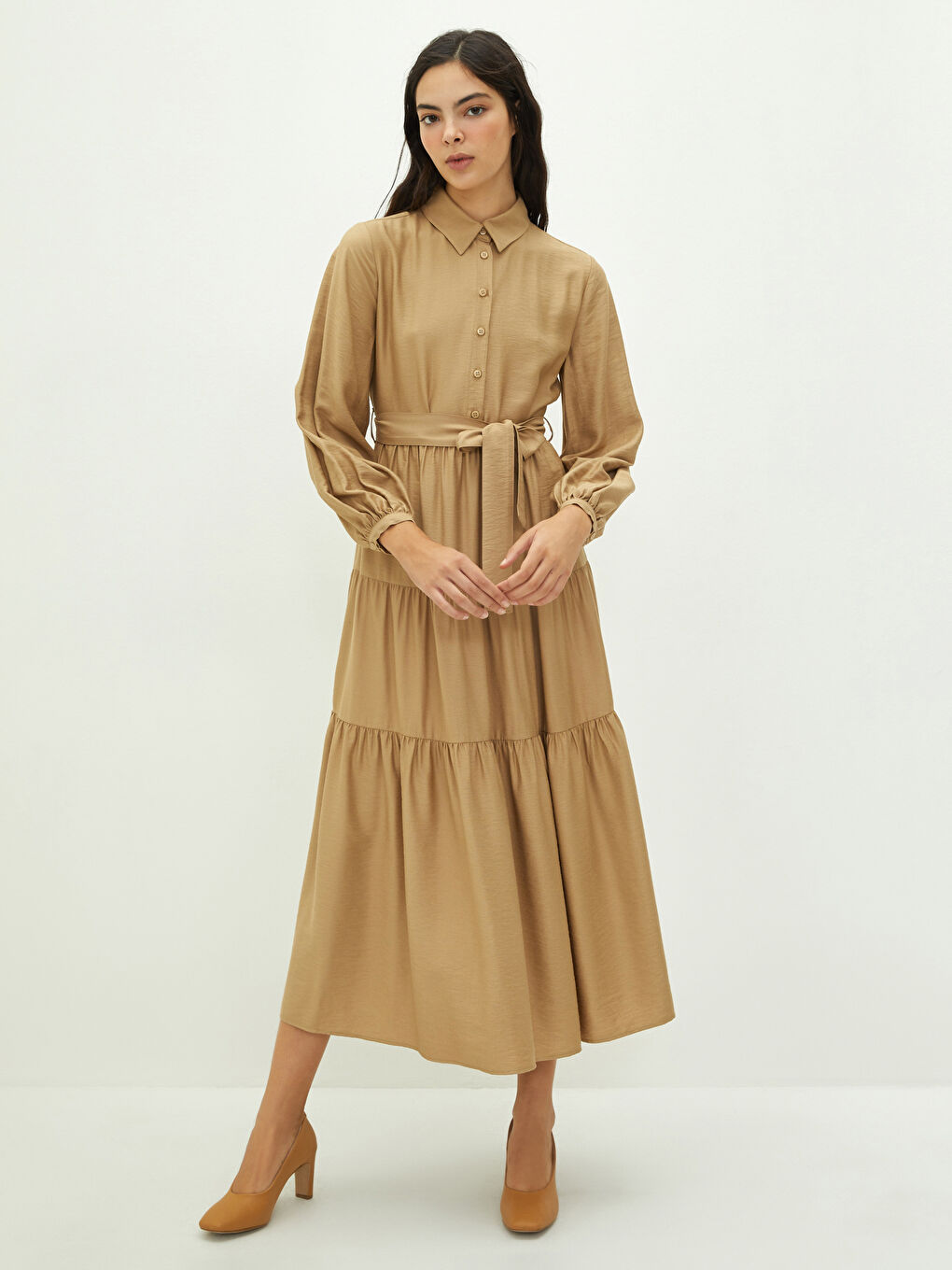 Bej Gömlek Yaka Düz Uzun Kollu Beli Kuşaklı Viskon Kadın Elbise-1